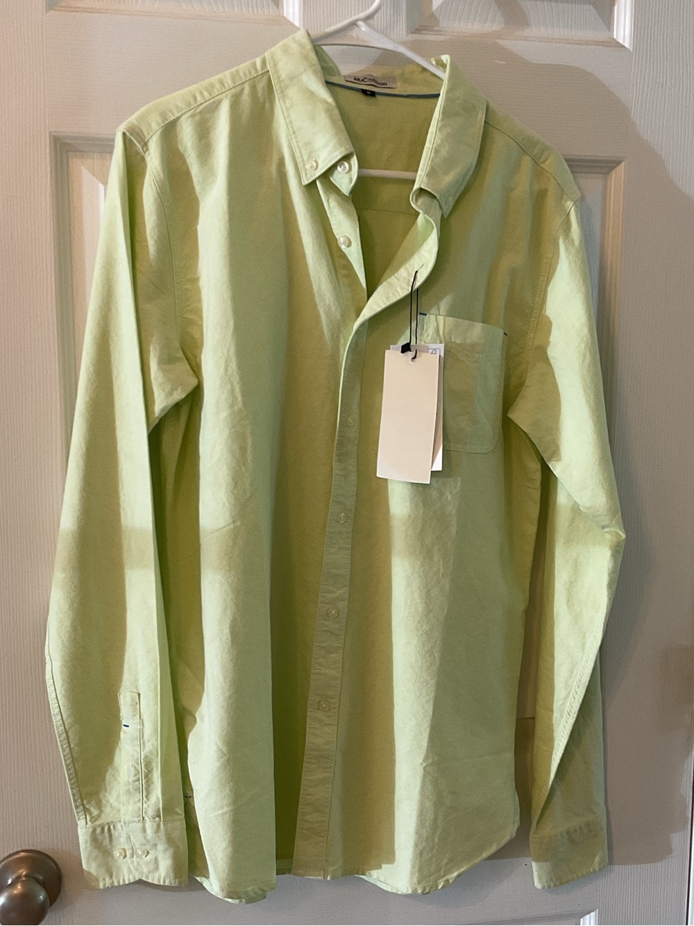 MiCotton NWT Mens Small Long Sleeved Light Lime Green Button Down Collared Top